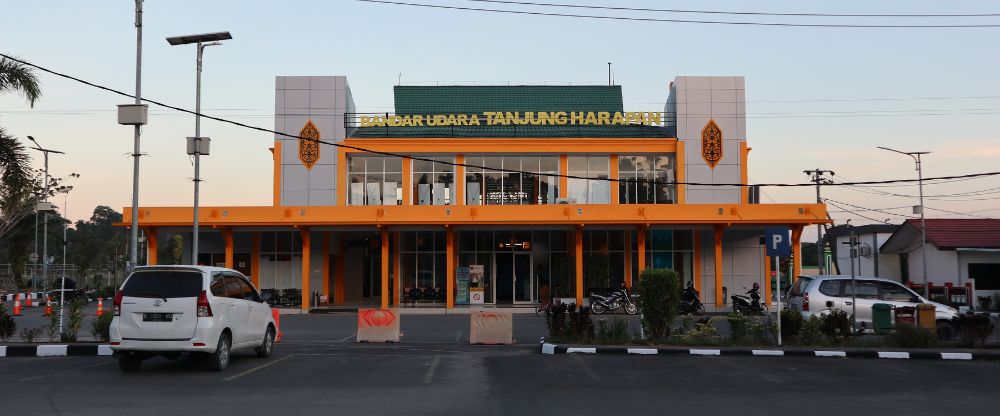 Tanjung Harapan Airport